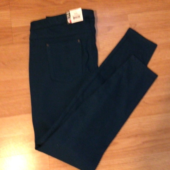 Woman’s Denim Leggings, - Picture 1 of 1